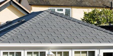 The difference between residential and commercial roofing